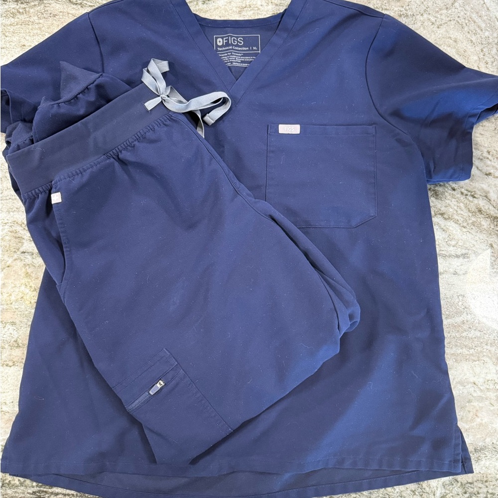 Figs Navy Blue Scrub Set Size XL